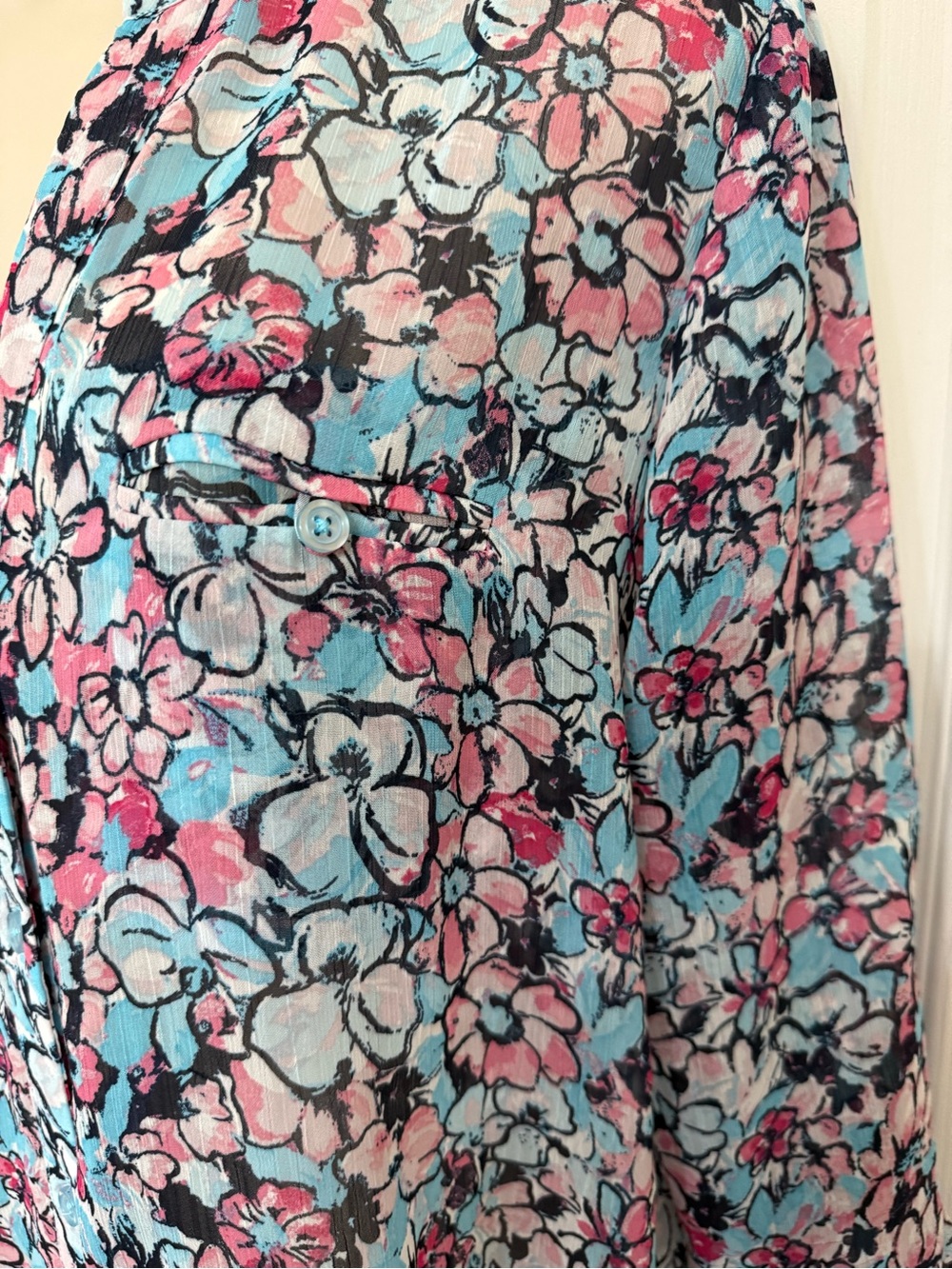 Kut from the Kloth Jasmine Floral Sheer Button Down Blouse Top Size L - Picture 6 of 11